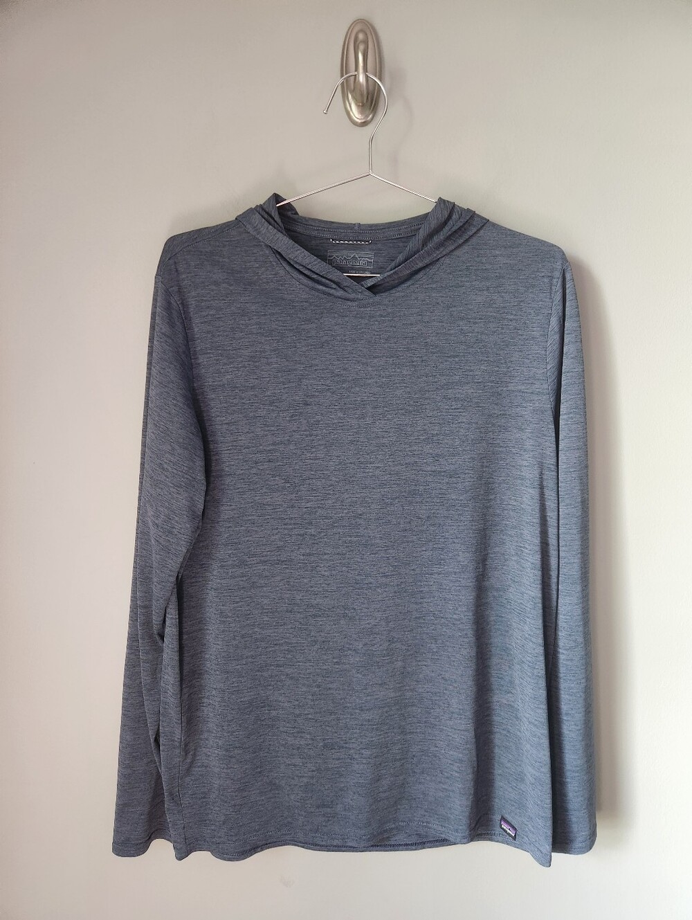 Patagonia Capilene Cool Daily Hoodie Blue Men's Size Medium